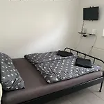 Cara's House Apartment