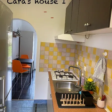 Cara's House Apartmán