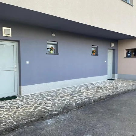 Lägenhet Cara's House Ljubljana